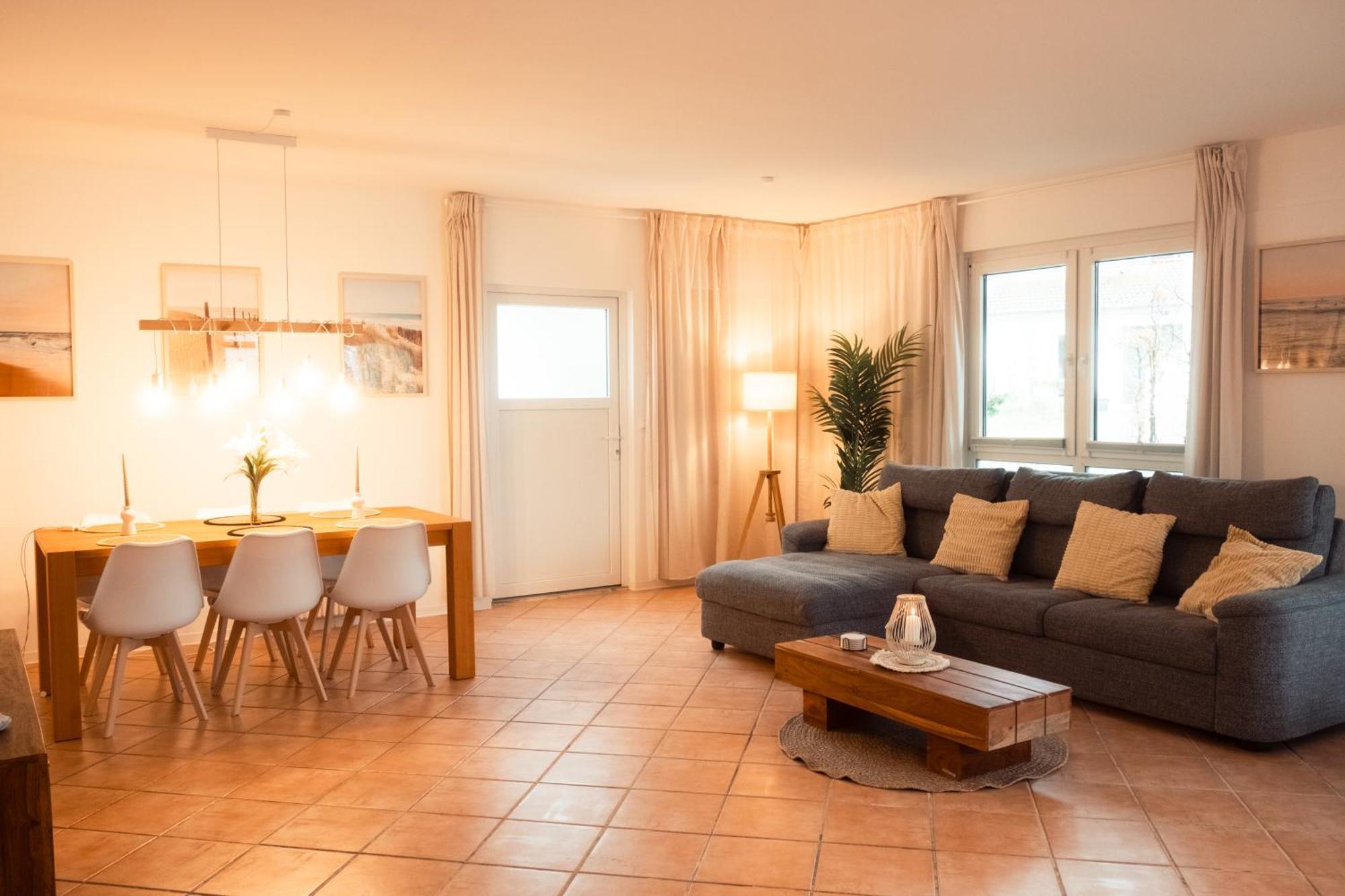 Ferienwohnung Wohlfuehloase Im Loftstil Fehmarn Exterior foto